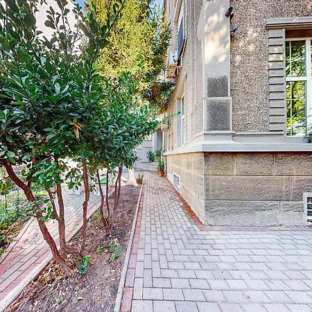 Apartman Markoni 1 *